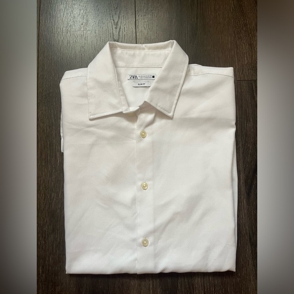 Zara Button-Up - Picture 3 of 5